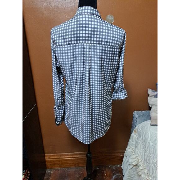 Express The City Womens M Plaid Blk White Button Up Collared Career Top Pockets - Picture 5 of 9